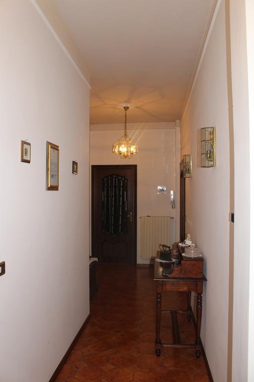Ferienwohnung House In Caramagna Imperia Zimmer foto